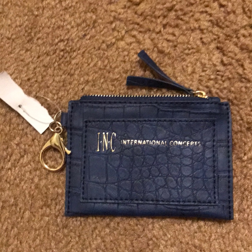 Faux croc id case